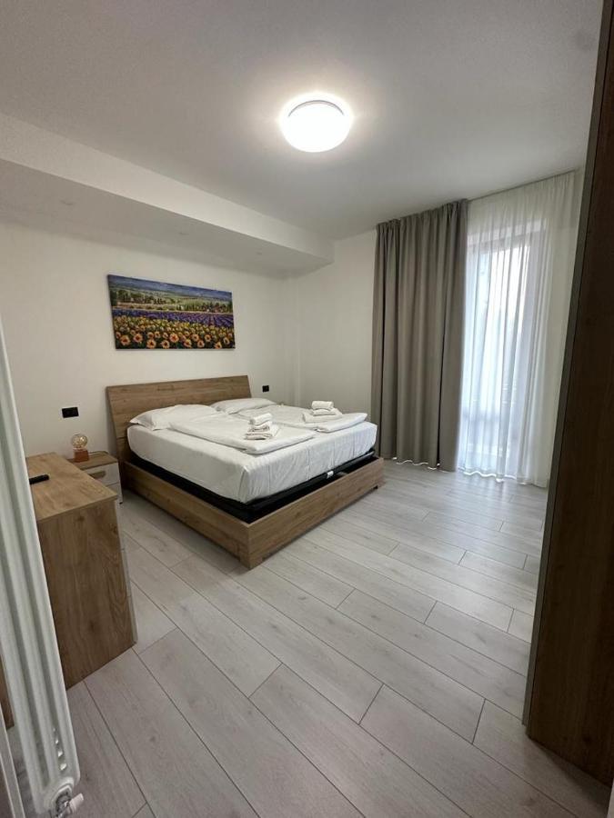 Cavour Apartment Center Bardolino Kültér fotó
