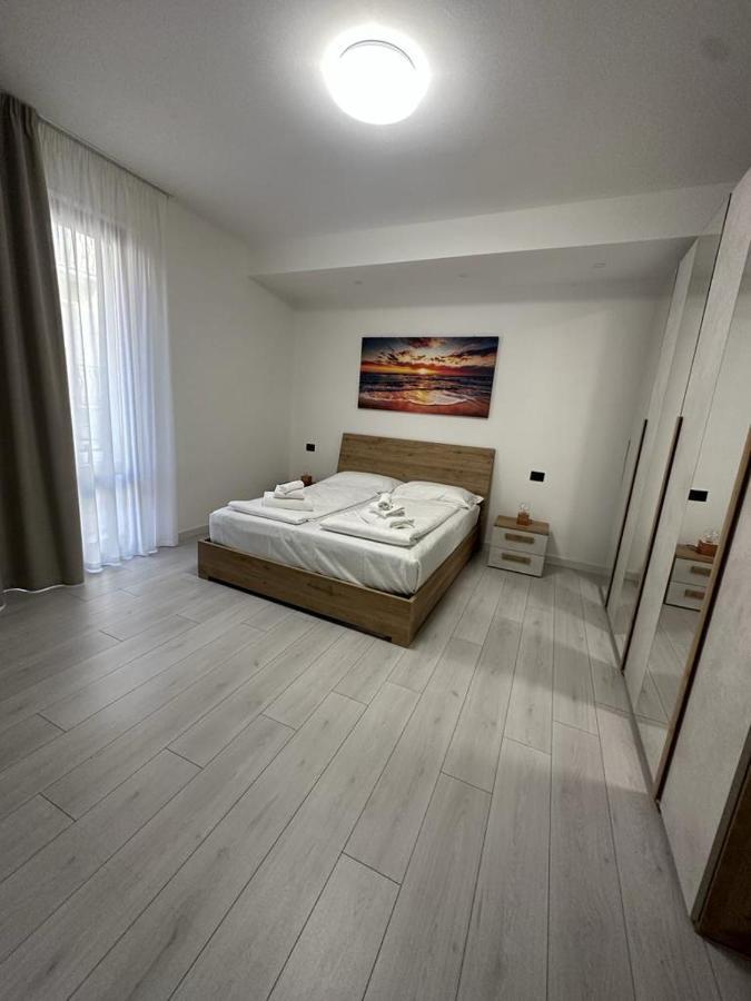 Cavour Apartment Center Bardolino Kültér fotó